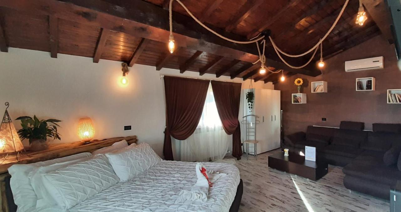 Essenziale Bed & Breakfast Castell'Anselmo Dış mekan fotoğraf